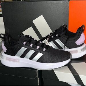 Adidas Racer TR23 Women’s Sneakers 7.5